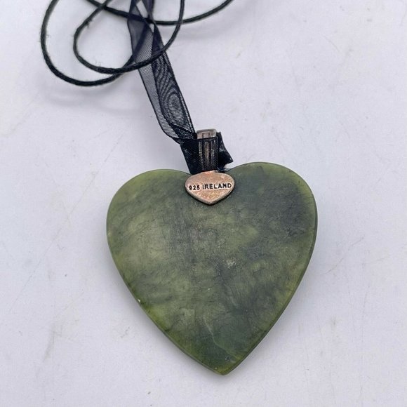 JC Walsh & Sons Ireland Sterling 925 Connemara Marble Shamrock Heart Necklace - Picture 8 of 8